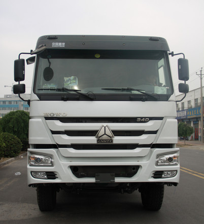 河南同步碎石封層車價格 河南同步碎石封層車價格